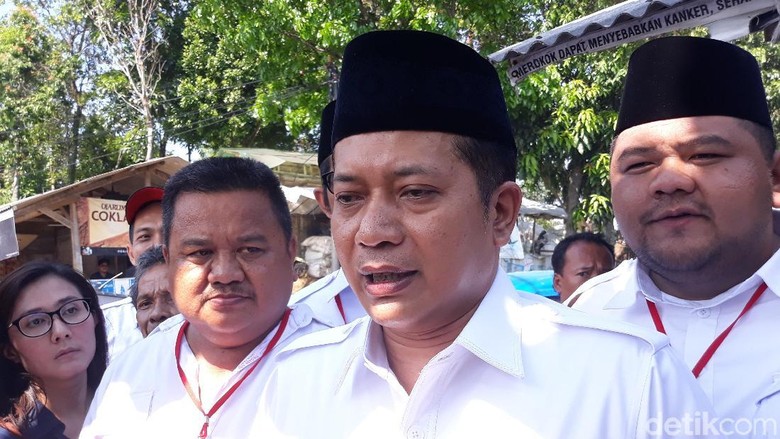 Soeharto-Sumitro Diseret karena Kritik Prabowo, Gerindra Membela Soeharto-Sumitro Diseret karena Kritik Prabowo, Gerindra Membela