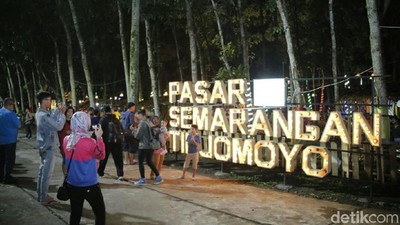 Foto: Pasar Hits dan Kekinian di Semarang