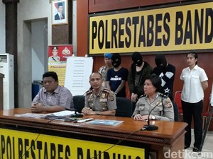 Ini Motif Napi Bandung Peras Puluhan Wanita Bugil