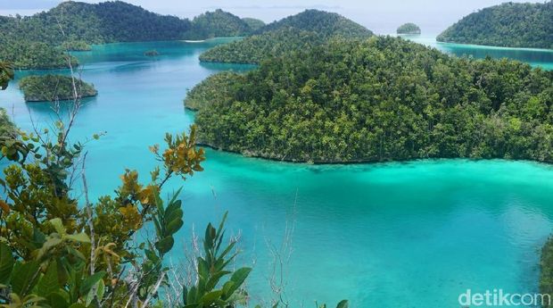 Mengenal Wayag, Ikon Raja Ampat yang Ditabrak Pesiar
