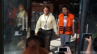 Adriatma Dwi Putra diperiksa sebagai tersangka terkait suap proyek pengadaan barang dan jasa tahun 2017-2018.