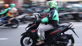 Hanya saja anjuran tersebut membuat ojek dan taksi online mengalami penurunan orderan. Rifkianto Nugroho/Dok. Detikcom.