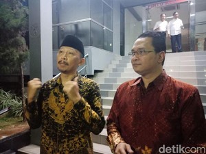 Rocky Gerung Dipolisikan soal Ucapan Kitab Suci Itu Fiksi