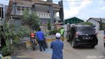 Foto: Penampakan Rumah Mewah Milik Pengoplos Miras Maut