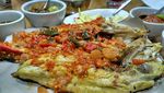 Bikin Lapar!10 Sajian Ikan Bakar dan Sambal, Menu Makan Siang Netizen