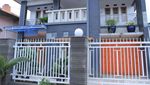 Foto: Penampakan Rumah Mewah Milik Pengoplos Miras Maut
