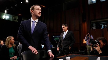 Zuckerberg pun menghadiri panggilan dari Konggres Amerika Serikat untuk menjelaskan kasus tersebut. Ia juga mendapat panggilan dari otoritas berbagai negara. Foto: Reuters