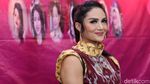 Model Majalah Dewasa Tiara Ayu Tabrak Ojol, Pesona BCL hingga Krisdayanti