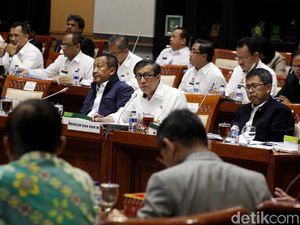 Raker dengan Menkum HAM, F-PAN Ungkit Pasal Hak Imunitas DPR