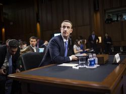 Kisah Zuckerberg Lahirkan Facebook dan Raup Ratusan Triliun