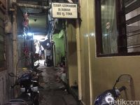 Kediaman nenek Tiara, sopir BMW yang tabrak driver ojol / 
