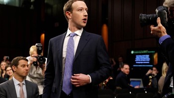 Apalagi setelah terbongkarnya kasus pencurian data oleh Cambridge Analytica. Foto: Reuters