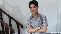  Kriteria perempuan idaman Teuku Rassya yaitu baik, ngobrolnya nyambung, orangnya nggak ribet, dan cantik. Foto: Palevi S/detikHOT