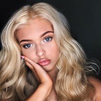 Loren Gray tak hanya memanfaatkan popularitasnya untuk endorsement, tapi juga berbisnis busana. Foto: Dok. Instagram