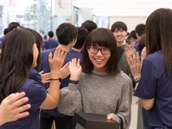 Mengintip Toko Anyar Apple di Shinjuku