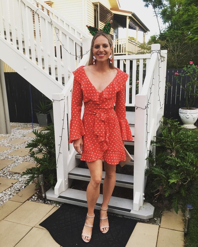 Emily pun cukup berprestasi pernah meraih emas. Atlet cantik ini juga sering membagikan kehidupannya di luar kolam renang kepada 36 ribuan pengikut di Instagram. Foto: Instagram