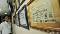 Berbagai macam penghargaan sosial juga berhasil diraih yayasan ini.