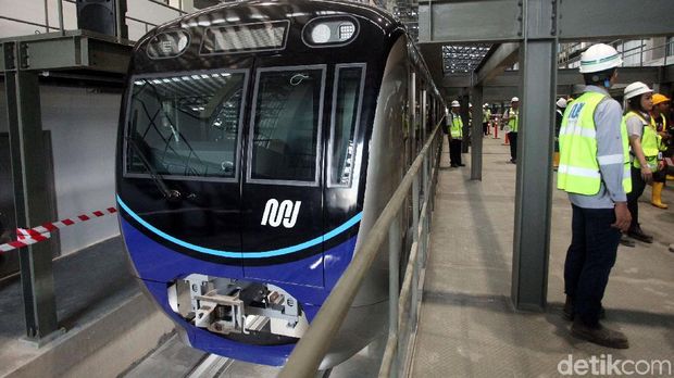Penampakan MRT dari luar 