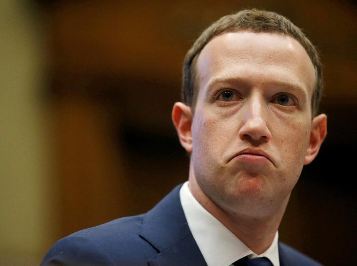 Facebook CEO Mark Zuckerberg testifies before a House Energy and Commerce Committee hearing regarding the company’s use and protection of user data on Capitol Hill in Washington, U.S., April 11, 2018. REUTERS/Aaron P. Bernstein