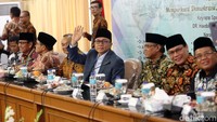 Beberapa partai juga tampak diwakilkan. Seperti Ketua DPP PDIP Ahmad Basarah, Sekjen Perindo Ahmad Rofiq, Sekjen Partai Berkarya Priyo Budi Santoso, Ketua DPW NasDem Hasan Aminuddin, Sekjen DPP Gerindra Ahmad Muzani, Bendahara Umum Partai Hanura Zulnahar Usman, Sekjen PBB Afriansyah Ferry Noor, dan Demokrat diwakili Mohammad Jaffar Hafsah.