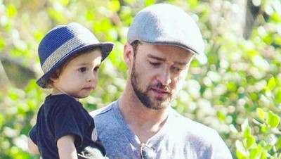 Kumpulan Foto Justin Timberlake si Ayah Kece Bersama Anaknya
