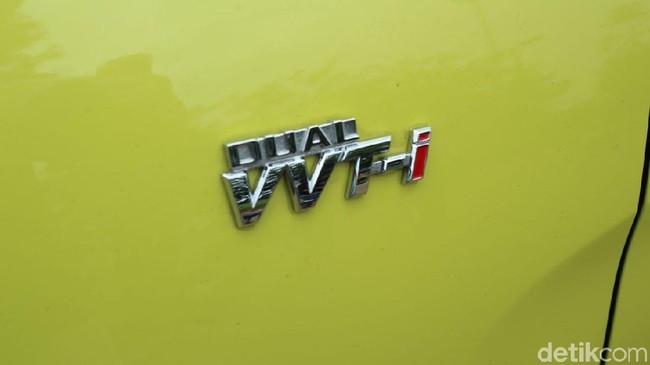 Menjajal Toyota Yaris Versi Joker