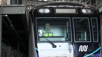 Nantinya, MRT akan dioperasikan oleh 70 masinis. Adapun sampai saat ini sudah ada sekitar 40 masinis yang siap.