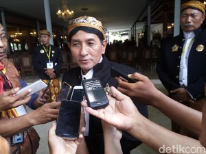 Saat Tingalan Dalem Jumenengan Tak Dihadiri Adik PB XIII