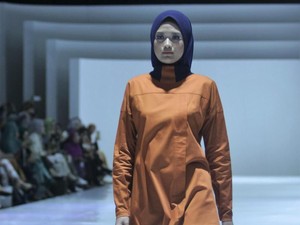 Pesta Beludru di Koleksi Terbaru Brand Busana Muslim L.tru
