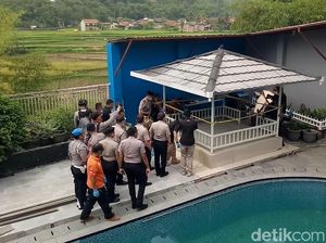 Polisi Temukan Bungker di Rumah Mewah Big Bos Miras Oplosan