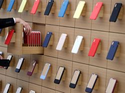 Mengintip Toko Anyar Apple di Shinjuku