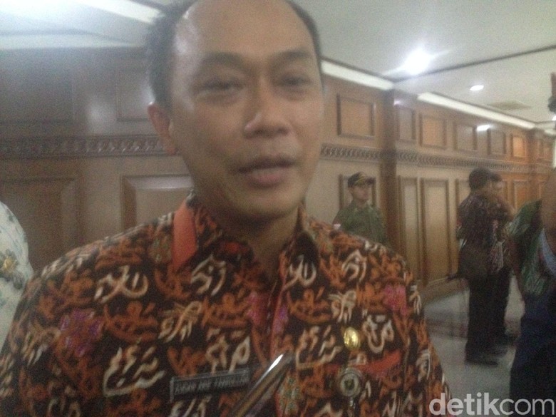 e-KTP Tercecer di Bogor, Sopir Truk Akan Diperiksa e-KTP Tercecer di Bogor, Sopir Truk Akan Diperiksa