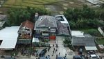 Foto: Ini Kolam Renang di Rumah Big Bos Miras Oplosan Maut