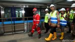 Ajak Anak, Anies Cek 12 Gerbong Pertama Kereta MRT
