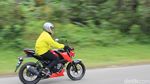 Membawa Yamaha Nmax, Suzuki GSX-S 150, dan CRF250Rally ke Puncak