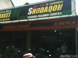 Swalayan Ini Jual Barang Sedekah untuk Bangun Islamic Center