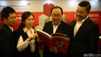 Direktur Utama Garuda Metalindo Ervin Wijaya mengungkapkan kinerja perseroan tahun lalu memang terkoreksi dari sisi pendapatan bersih dan laba. Kendati demikian, kas internal perusahaan cukup kuat mengingat penurunan laba terjadi karena perusahaan melakukan akuisisi.
