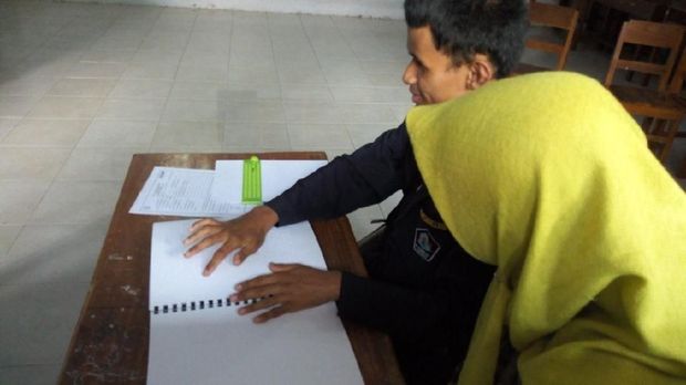 Cerita Nabiel, Siswa Tunanetra yang Ingin Jajal Sulitnya Soal UNBK