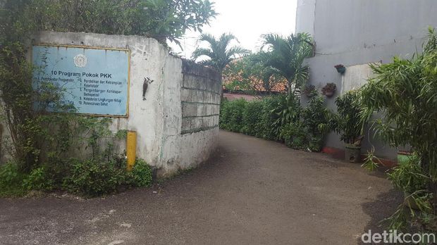 Geger Prank Pocong Kagetkan Ibu Berdaster