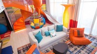 Ini kamar bagi anak-anak. Tahun ini, The Symphony of the Seas akan melintasi Mediterania menuju ke Palma de Mallorca, Spanyol, Italia ke Florence, Pisa, Roma dan Naples berlanjut di musim gugur ke Miami, Florida, dan Karibia. (CNN Travel)