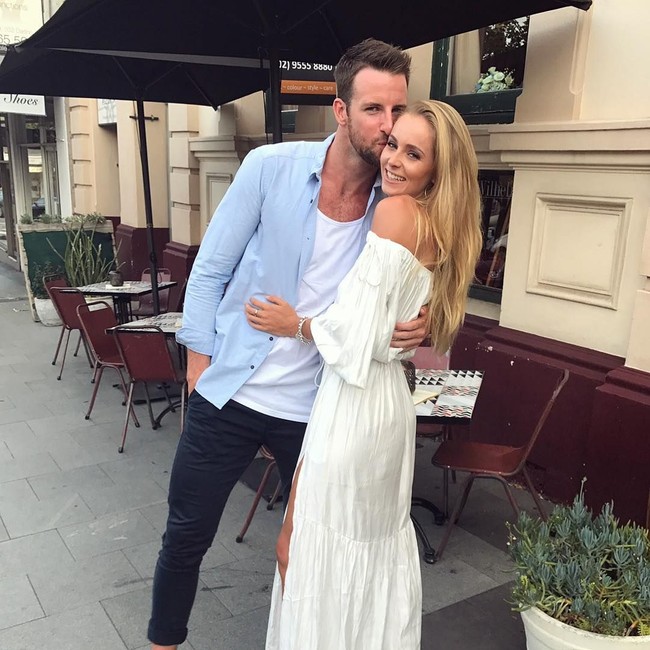 Kekasih perenang Australia lain yang juga cantik adalah Rose McEvoy. Pacar atlet James Magnussen ini adalah mantan kontestan Miss Universe yang kini tengah menimba ilmu di bidang hukum. Foto: Instagram