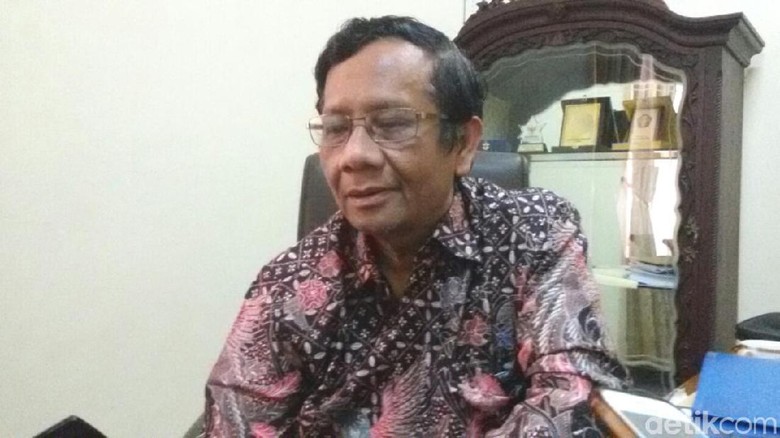 Kata Mahfud MD Soal Gaji Rp 100 juta di BPIP Kata Mahfud MD Soal Gaji Rp 100 juta di BPIP