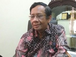 Soal Putusan Praperadilan Century, Mahfud MD: KPK Harus Tunduk