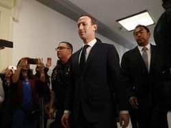 Zuckerberg Dikawal Bodyguard Rp 100 Miliar