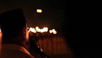 Rakornas Gerindra berlanjut di malam hari. Prabowo menyatakan siap menerima mandat dari kader-kader partainya menjadi capres 2019. Penerimaan mandat itu dia umumkan di hadapan para kader Gerindra. (Foto: Instagram)