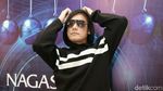 Gaya Konyol Firman Eks Idol saat Pose Depan Kamera