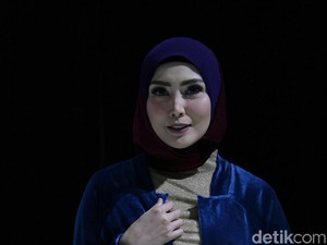 Tagihan Listrik Fenita Arie Rp 18 Juta, Mengenang Kepergian Jupe