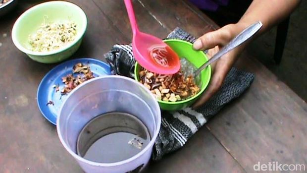 Racikan Dawet Goreng.