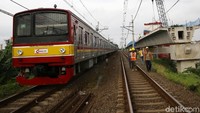 Menteri Perhubungan Budi Karya Sumadi menargetkan penyelesaian pembangunan proyek infrastruktur jalur DDT Manggarai- Cikarang selesai pada 2020.