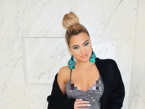 Khloe Kardashian Posting Foto Bayinya di Mobil Bentley, Netizen Nyinyir
